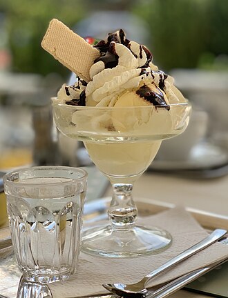 Ice creams, vanilla, fat free