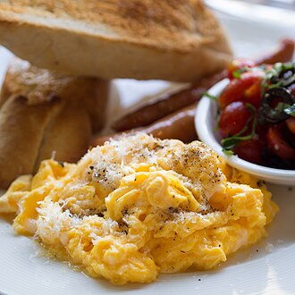 Egg, whole, cooked, scrambled