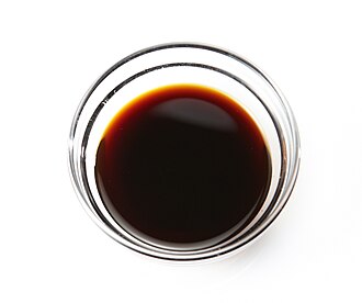 Soy sauce made from soy and wheat (shoyu), low sodium