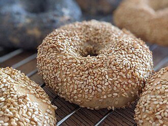 Bagels, whole grain white