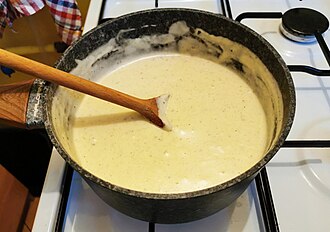 White sauce or gravy