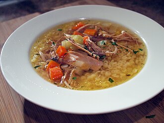 Chicken or turkey, noodles, and vegetables excluding carrots, broccoli, and dark-green leafy; gravy