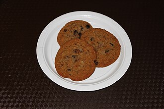 Cookie, oatmeal, with chocolate chips