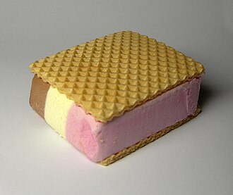 Cookie, vanilla sandwich