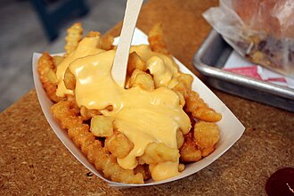 Potato, french fries, with chili, fast food / restaurant